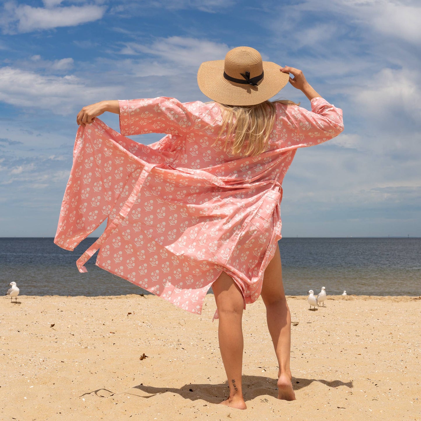 Peach Floral Women's Cotton Kimono Robe – Comfort Meets Artful Elegance