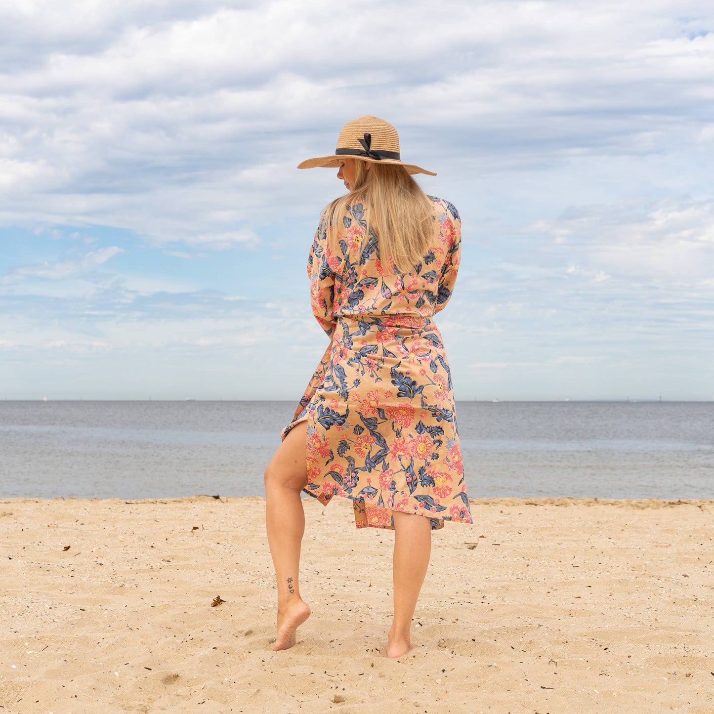 Paradise Florals Women's Cotton Kimono Robe – A Touch of Frida Kahlo’s Beauty in Every Wear