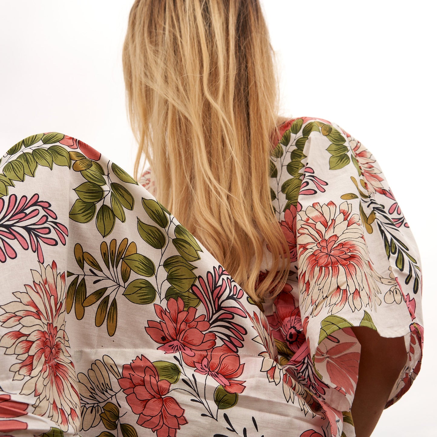 Serene Escape 100% Cotton Kaftan – Frida Kahlo-Inspired Kimono & Robe with Bird of Paradise Design