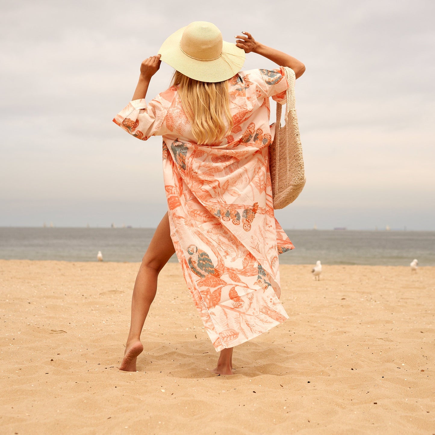 Tangerine Tropics Frida Kahlo-Inspired 100% Cotton Kimono Robe – Bird of Paradise Print, Free Size, Versatile Bathrobe & Kaftan for All Seasons