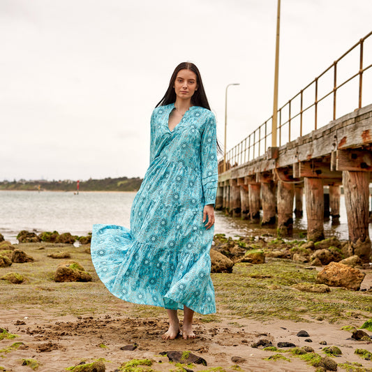 Indigo Blooms 100% Cotton Maxi Dress – Hand-Screen Printed Boho Floral Design, S/M & L/XL, Ideal Beach & Casual Dress, Timeless & Elegant