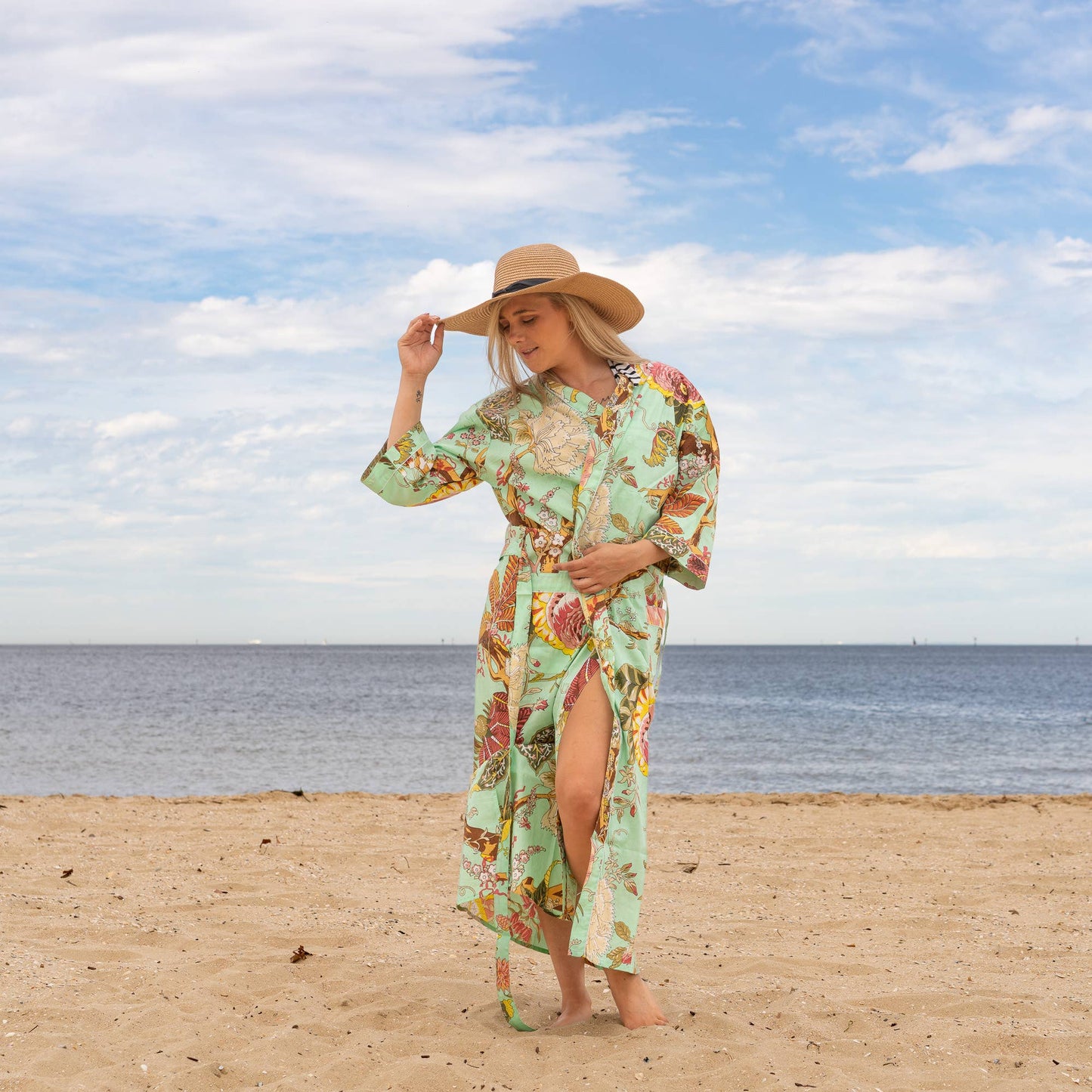 Green Tree of Life Women's Cotton Kimono Robe – Nature-Inspired Comfort with a Touch of Artistry