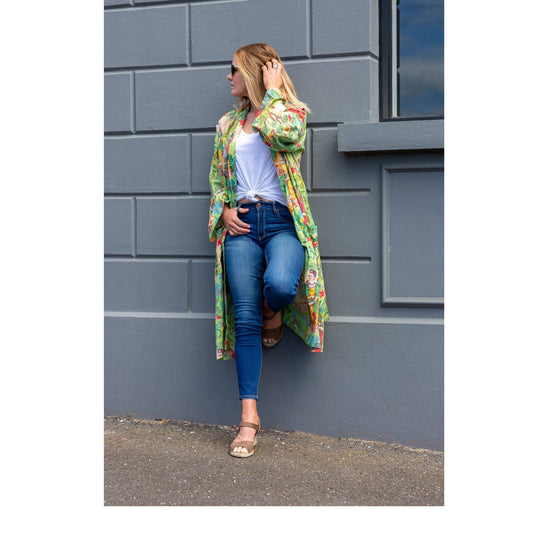 Frida Jungle Kimono 100% Cotton Bathrobe – Bird of Paradise Design, Limited Edition, Versatile Style, 100% Cotton Cambric, Free Size, Ideal for Lounging, Designed in Australia and Made in India