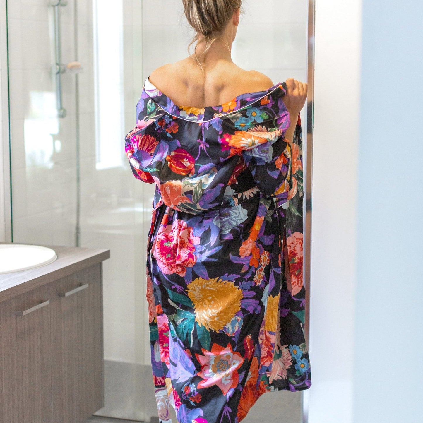 Midnight Bloom Kimono Bathrobe - 100% Cotton Cambric - Frida Kahlo & Bird of Paradise Design - Free-Size Kimono, Robe & Kaftan - Matching Cotton Tie & Pockets - Limited Edition